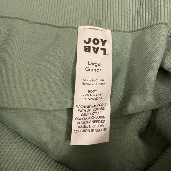 JOY LAB High-Waisted Seamless 7/8 Capri Leggings - Picture 7 of 10